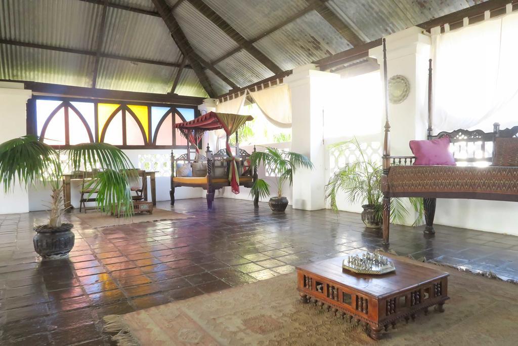 Swahili House Bed & Breakfast มาลินดี ภายนอก รูปภาพ