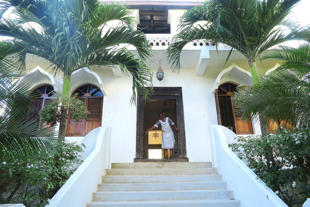 Swahili House Bed & Breakfast มาลินดี ภายนอก รูปภาพ